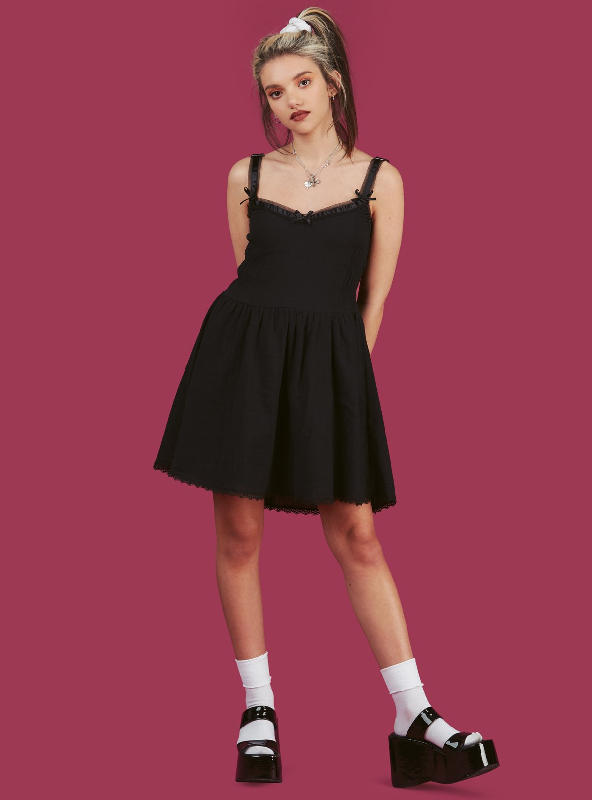 Unif dresses online